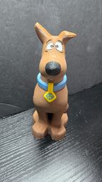 Straight front view of the Scooby-Doo brick megafig showing its blue collar and tag